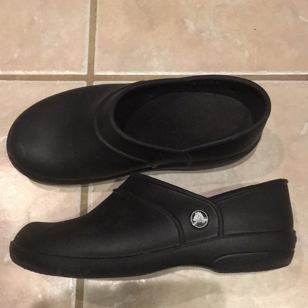 Crocs ‘kitchen shoes’